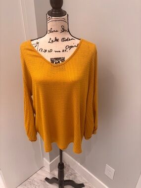 BiBi Mustard Yellow Textured V-Neck Top